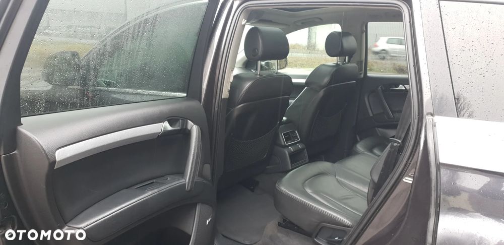Audi Q7 3.0 TDI DPF quattro tiptronic - 15
