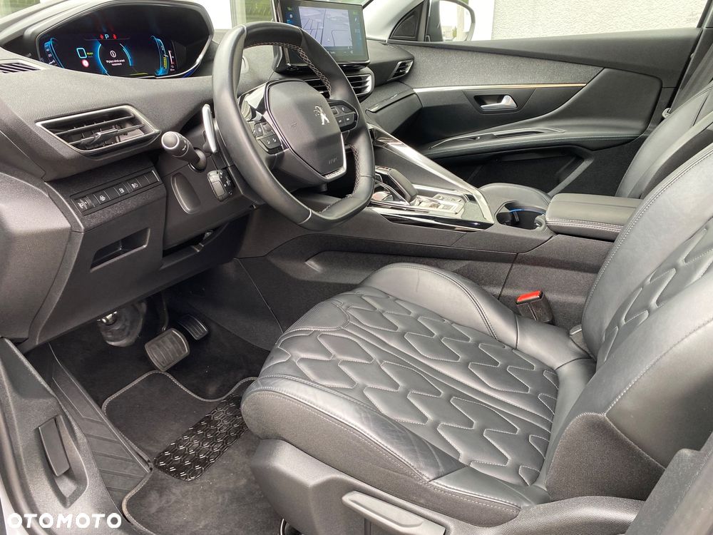 Peugeot 3008 1.6 PureTech Hybrid PHEV Allure Pack S&S EAT8 - 29