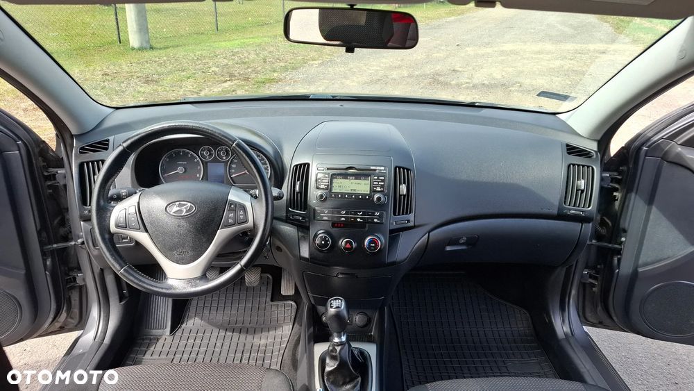 Hyundai i30 1.6 blue Classic - 7