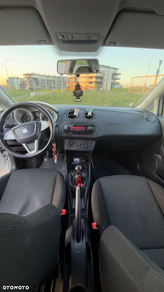 Seat Ibiza SC 1.4 16V Style - 10