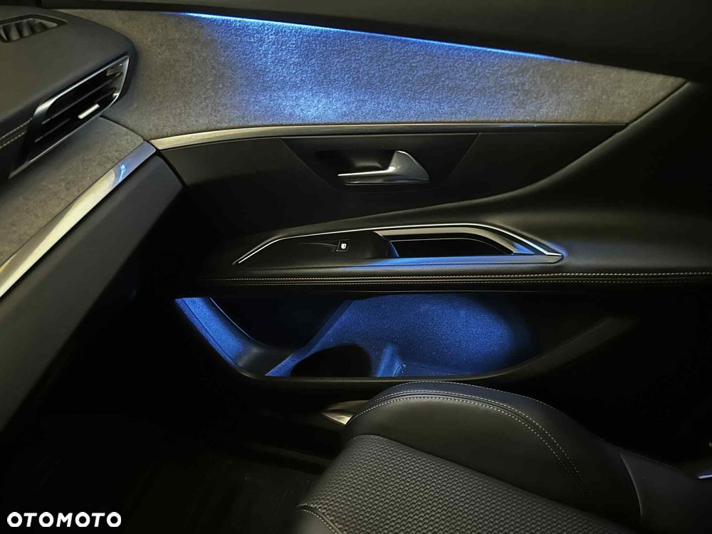 Peugeot 5008 1.5 BlueHDi GT S&S EAT8 - 28