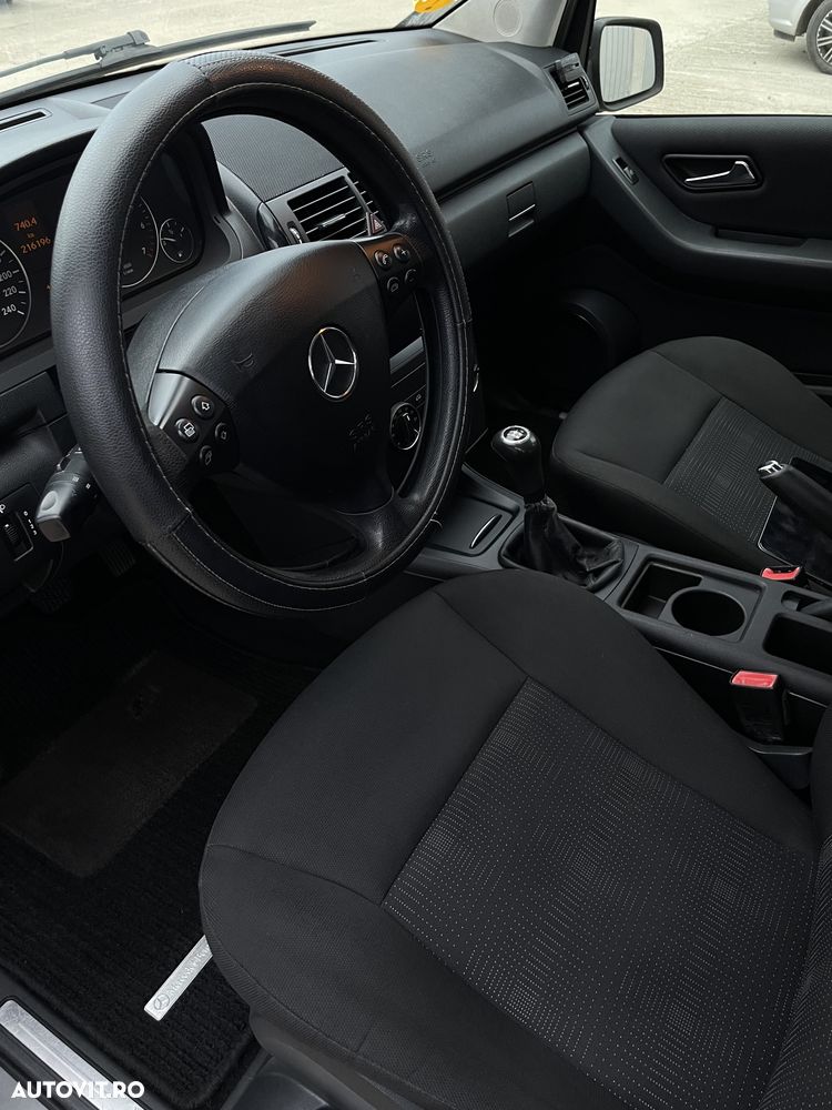 Mercedes-Benz A 150 - 13