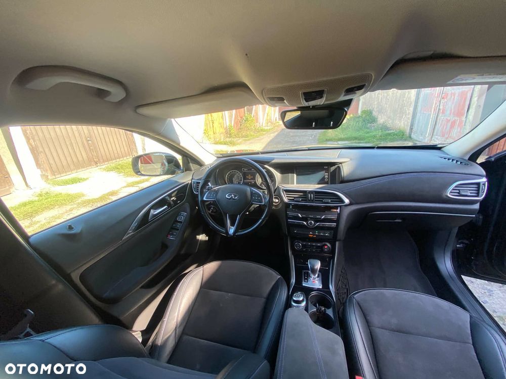 Infiniti Q30 2.2d Business Executive 7DCT - 18