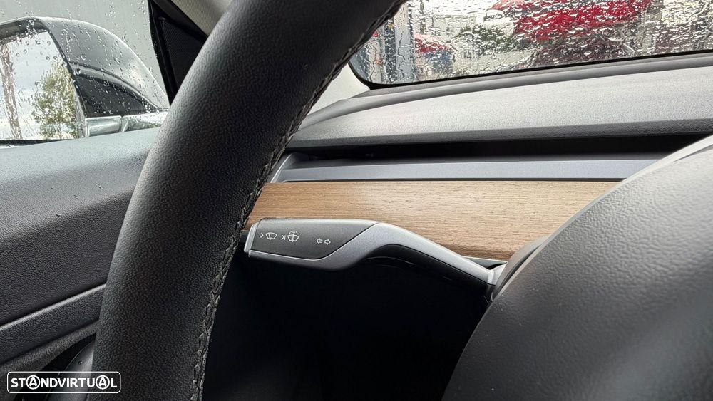 Tesla Model 3 Standard Range Plus RWD - 25