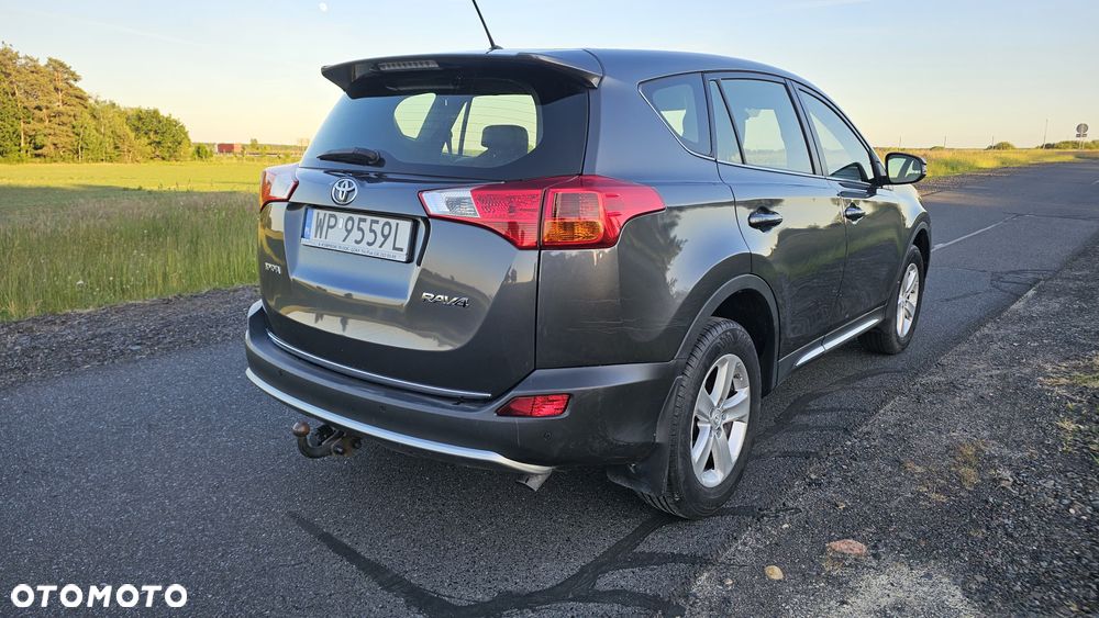 Toyota RAV4 2.0 D-4D Prestige - 4