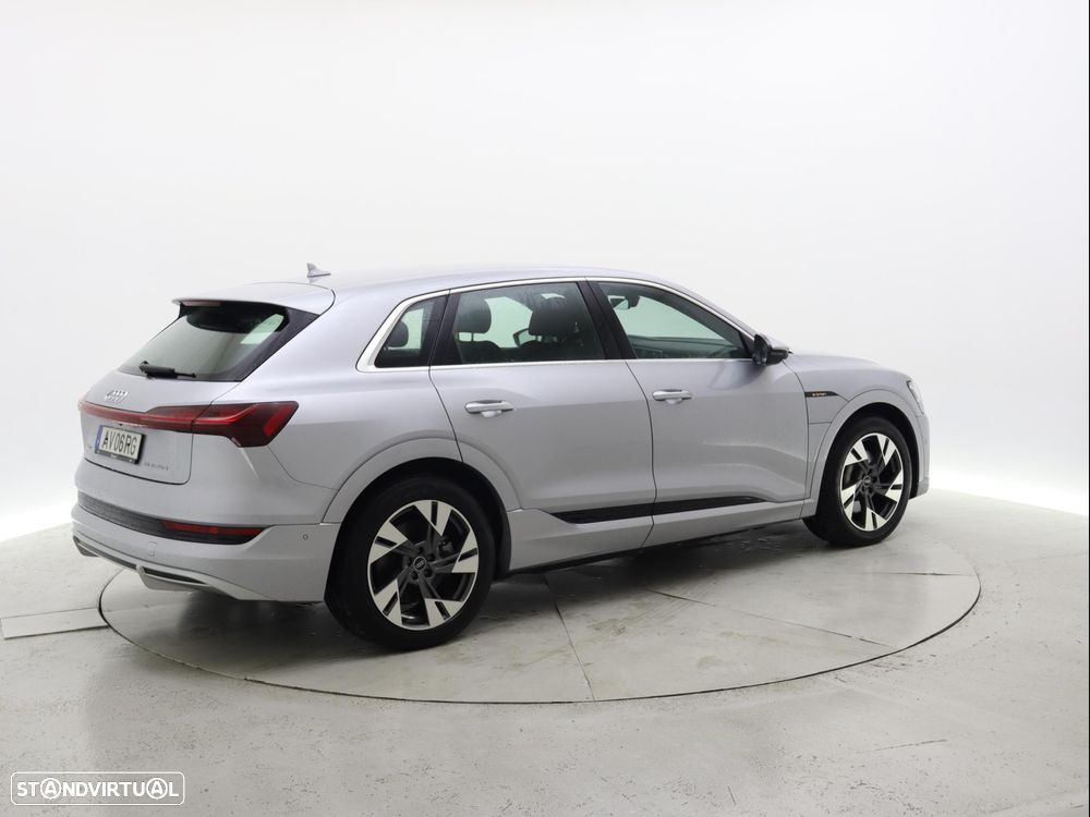 Audi e-tron 55 quattro S line - 7