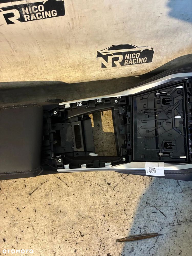 TUNEL ŚRODKOWY BMW 3 G20 G21 G22 G26 M3 G80 G81 M4 G82 G83 SKÓRA - 4