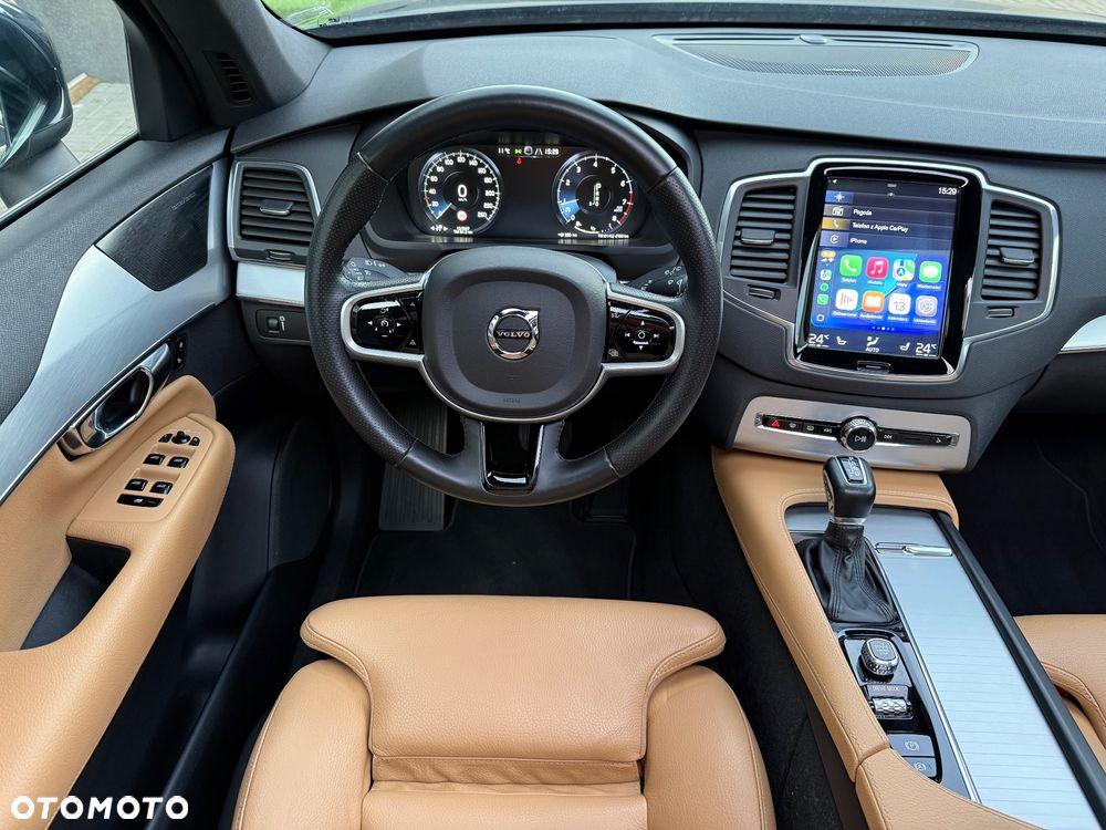 Volvo XC 90 T6 AWD Momentum Pro - 22