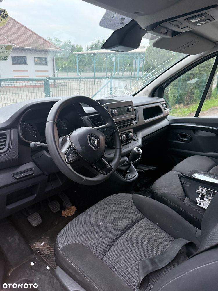 Renault Trafic - 9