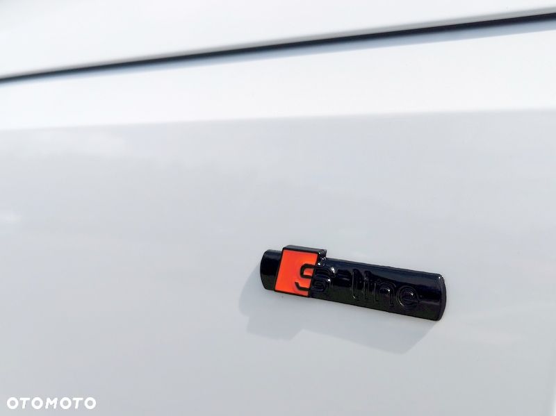 Audi A4 Limousine 35 TFSI mHEV S Line S tronic - 28