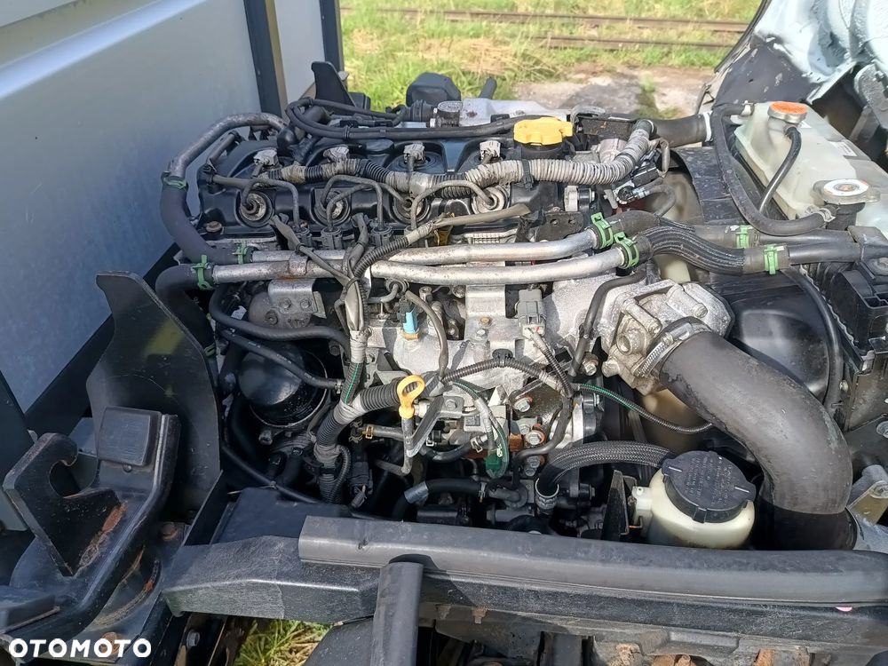 Nissan NT400 CABSTAR 3.5T Single Cab 2.5 diesel 146kM AUTO SPRAWNE, GOTOWE DO PRACY! - 17