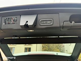 Volvo XC 60 B5 B AWD R-Design - 12