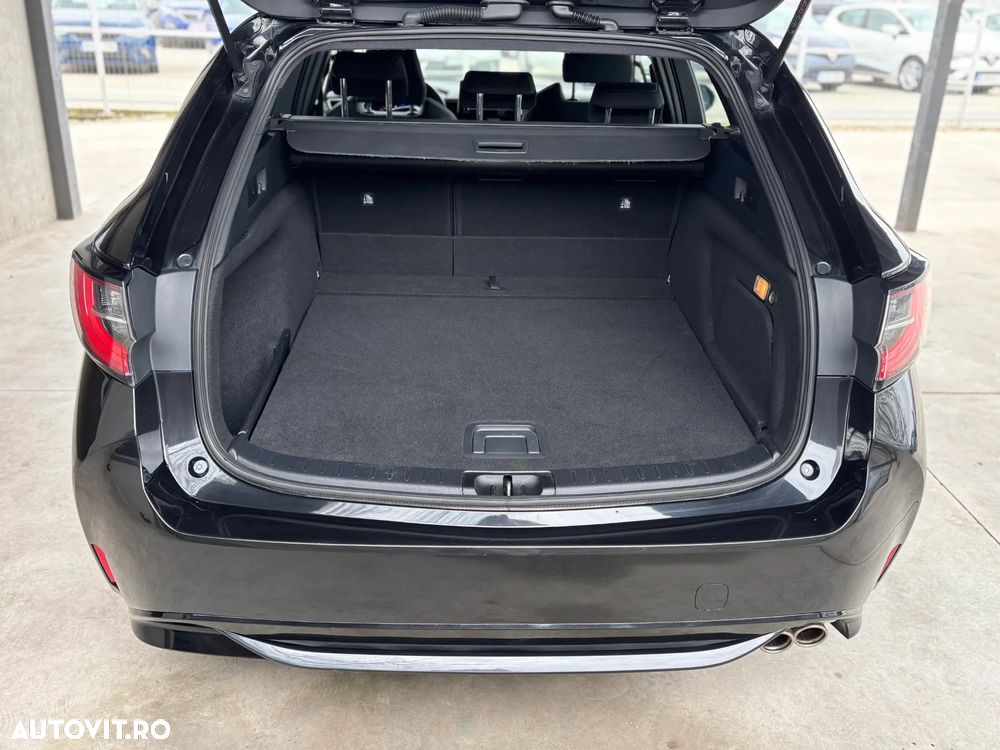 Toyota Corolla 2.0 HSD Dynamic interior Negru - 11