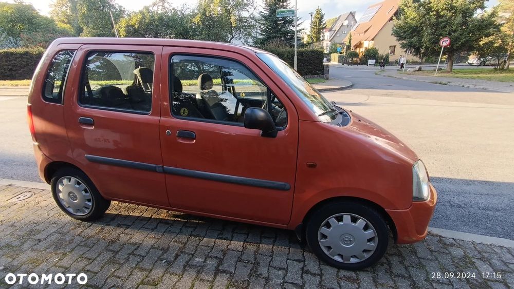 Opel Agila 1.2 Essentia - 1