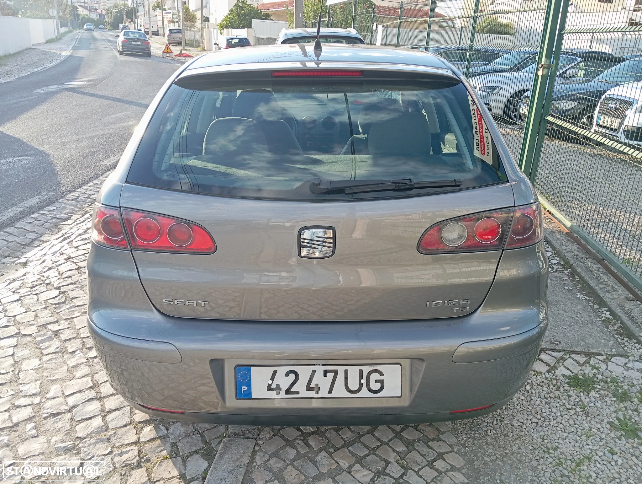 SEAT Ibiza 1.4 TDi Signo - 4
