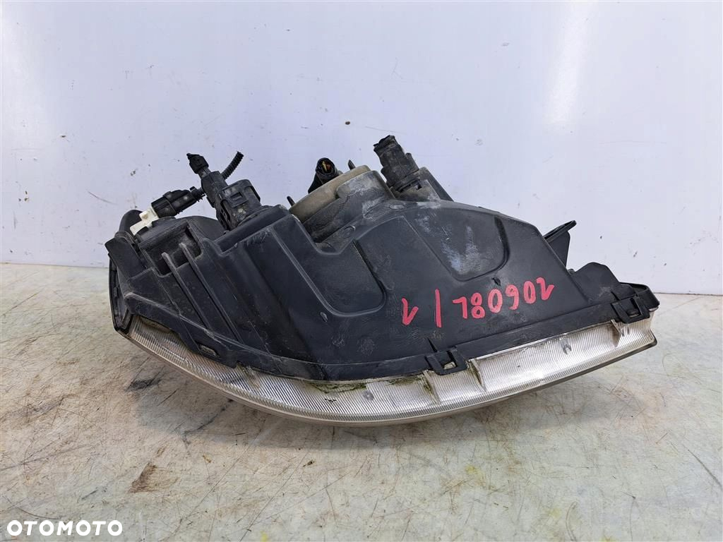 Reflektor lampa przód lewa Hyundai Getz  92101-1CXXX 2002-2005 - 2