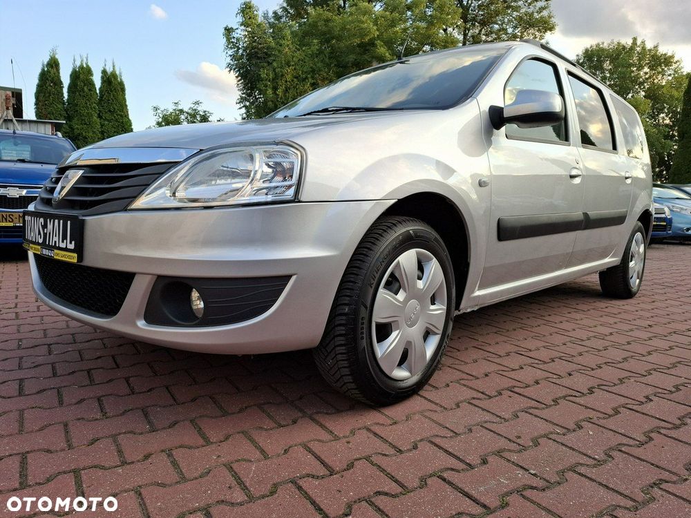 Dacia Logan MCV 1.6 Laureate - 1