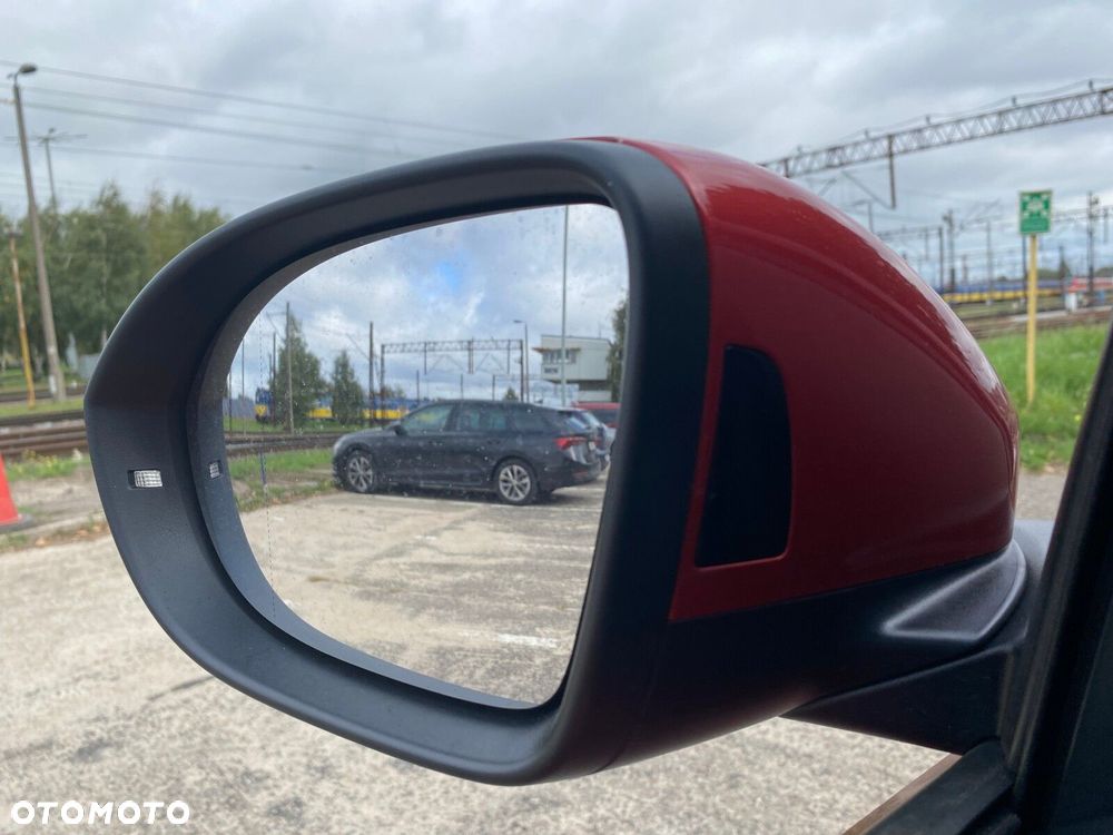 Volkswagen T-Cross 1.0 TSI Life Plus DSG - 8