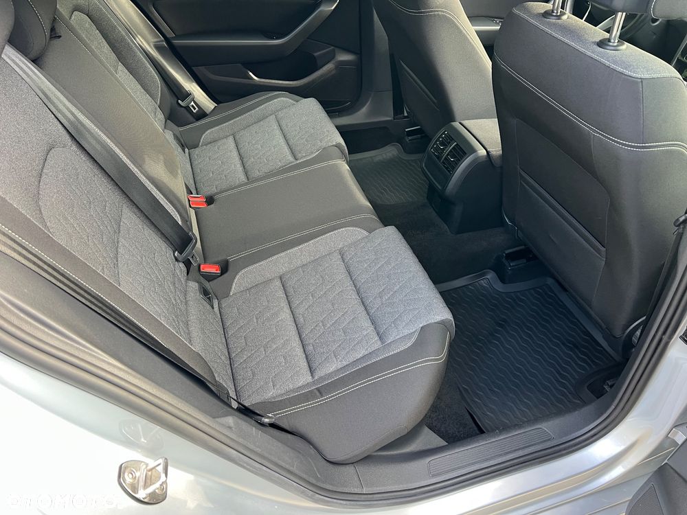 Volkswagen Passat Variant 1.5 TSI EVO Business DSG - 23