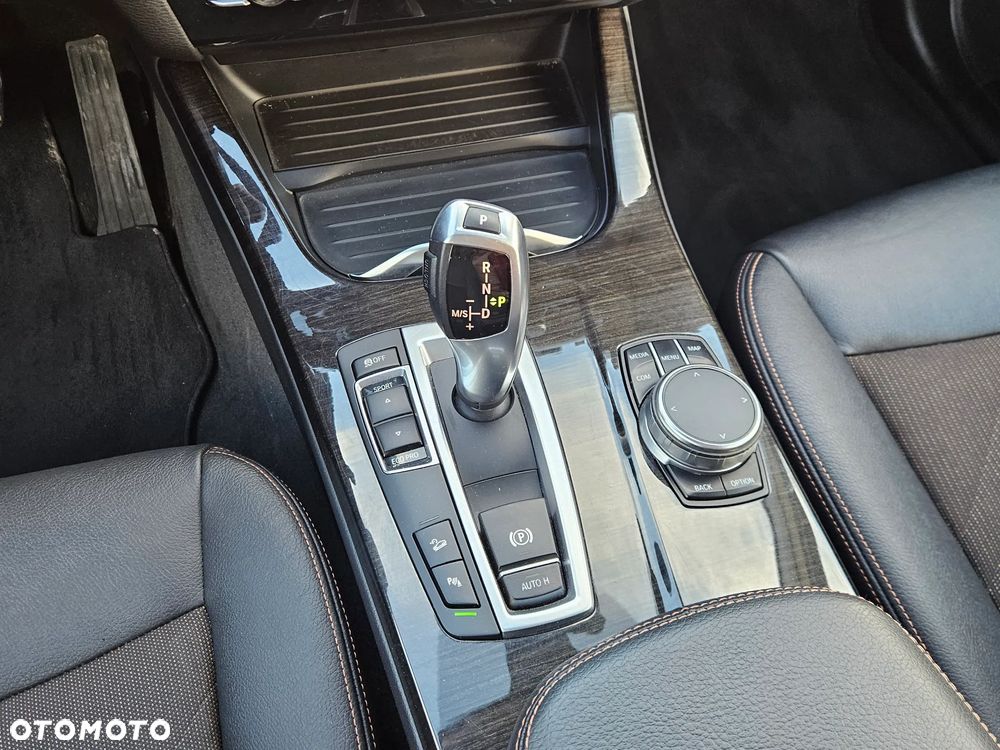 BMW X3 xDrive20i xLine - 9