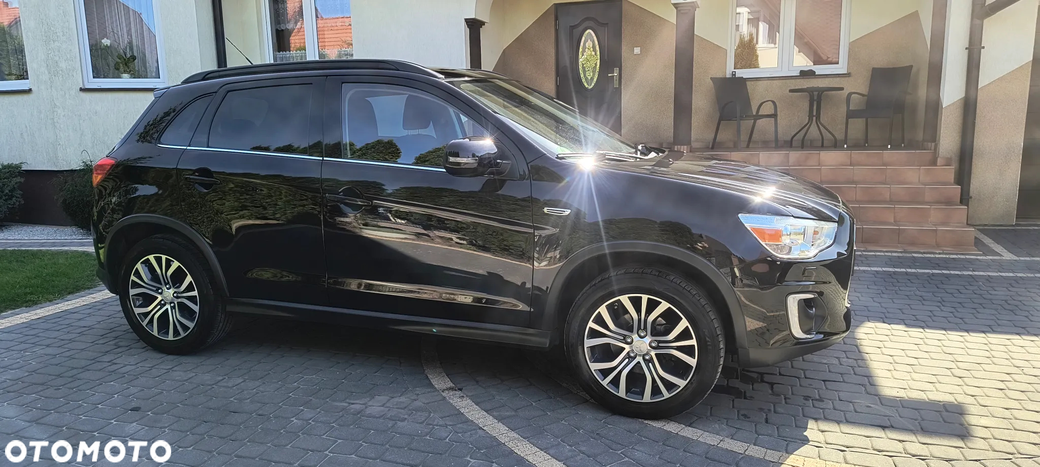 Mitsubishi ASX 2.2 DI-D 4WD Automatik Diamant Edition - 4