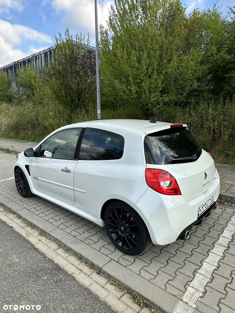 Renault Clio 2.0 16V Sport Euro5 - 8