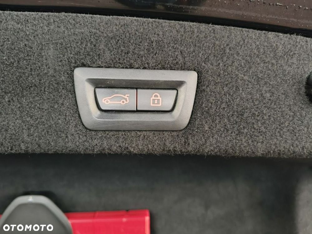 BMW Seria 7 - 11