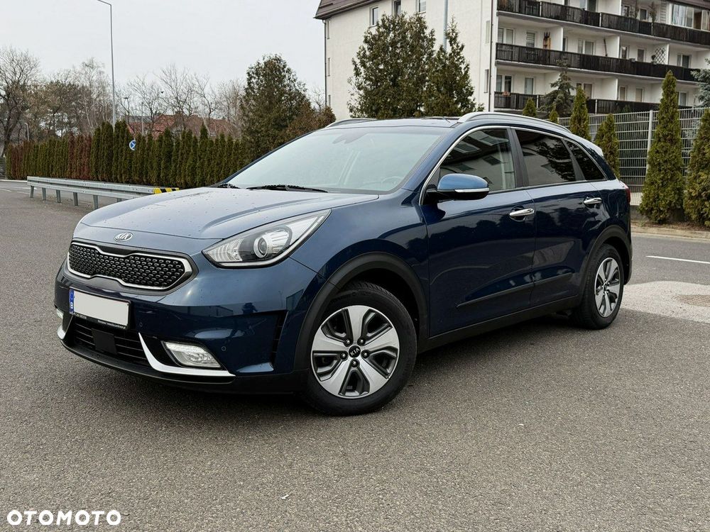 Kia Niro 1.6 GDI Hybrid L Business Line - 2