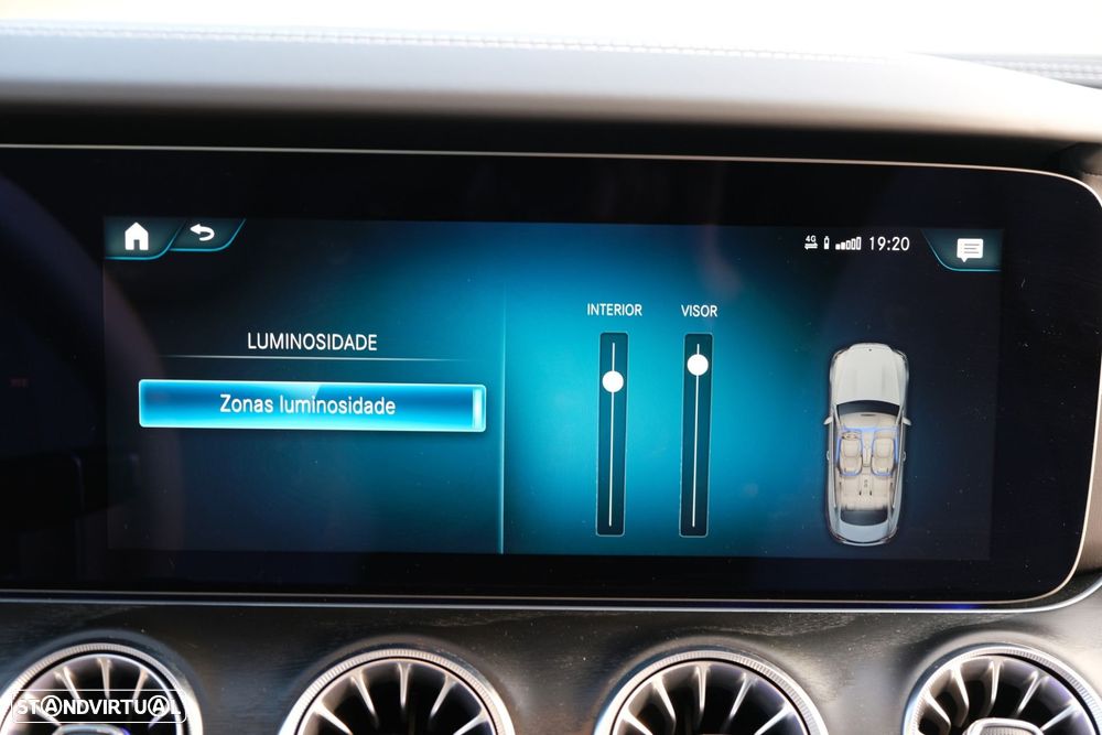 Mercedes-Benz E 220 d AMG Line - 37