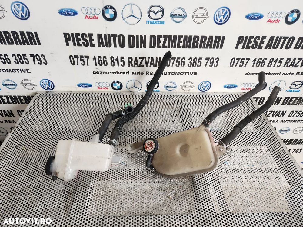 Bidonas Vas Expansiune Racire Antigel Toyota Auris An 2013-2014-2015-2016-2017-2018 Hybrid Dezmembr - 1