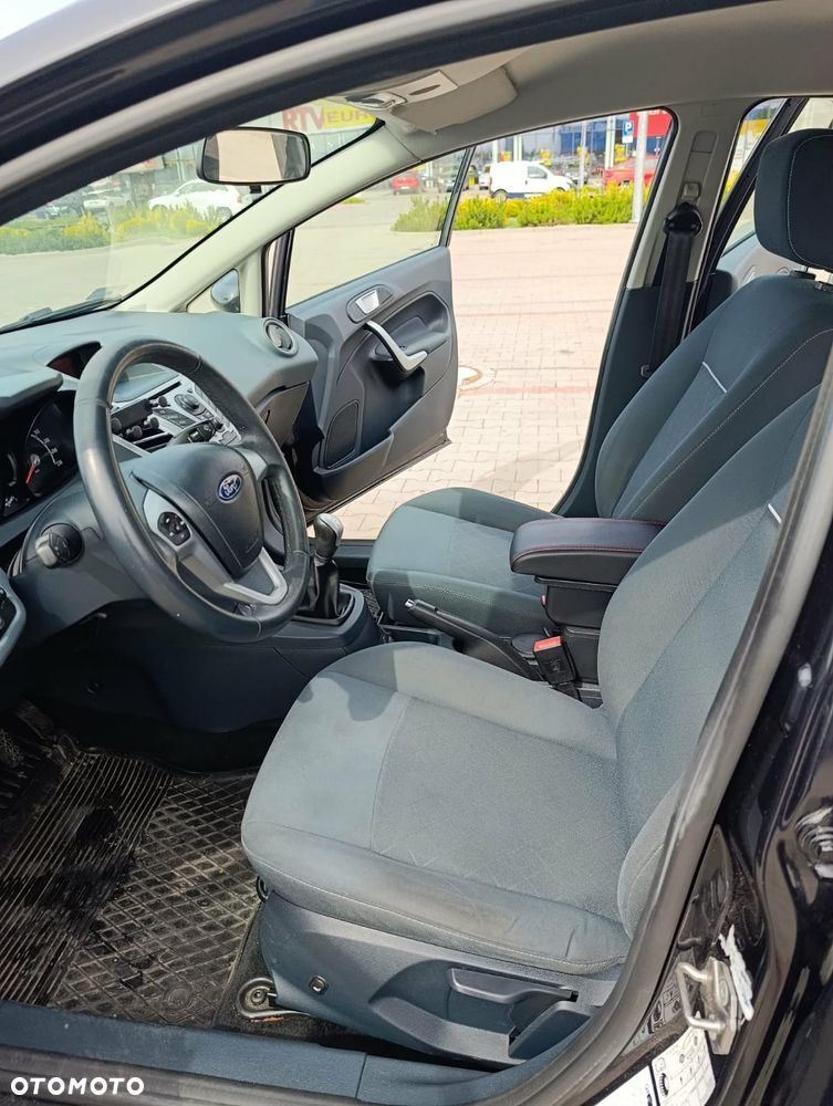 Ford Fiesta 1.25 Champions Edition - 12