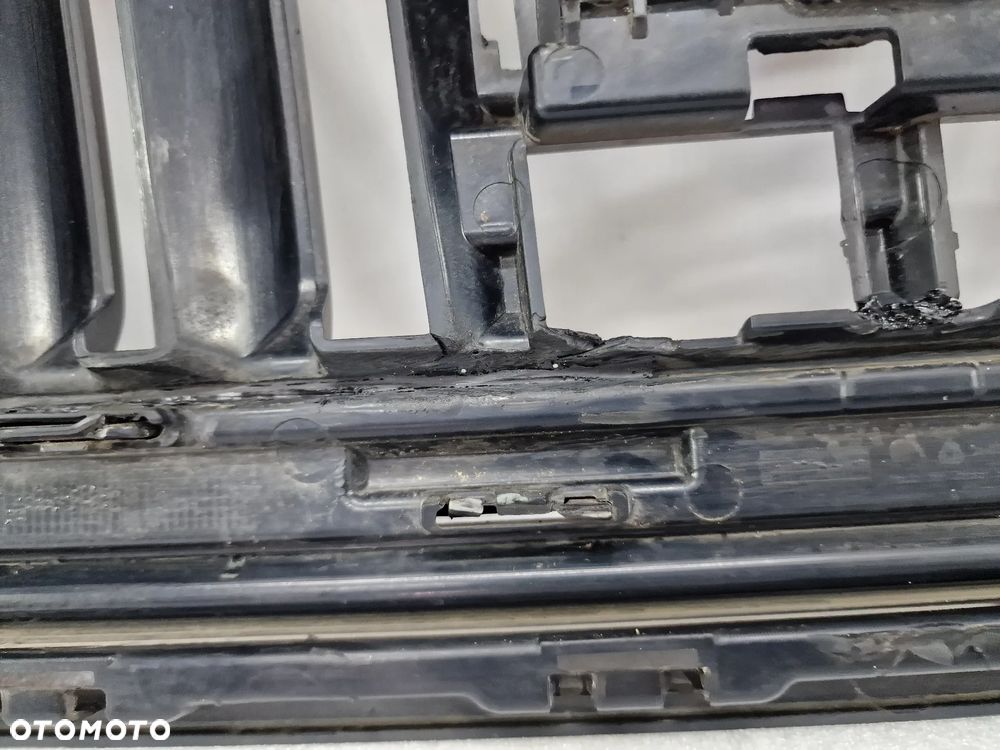 SKODA SCALA 657 18- CZARNA ATRAPA / GRILL PRZEDNI PRZÓD , NR 657853653 , NR AUKCJI GL351 - 19