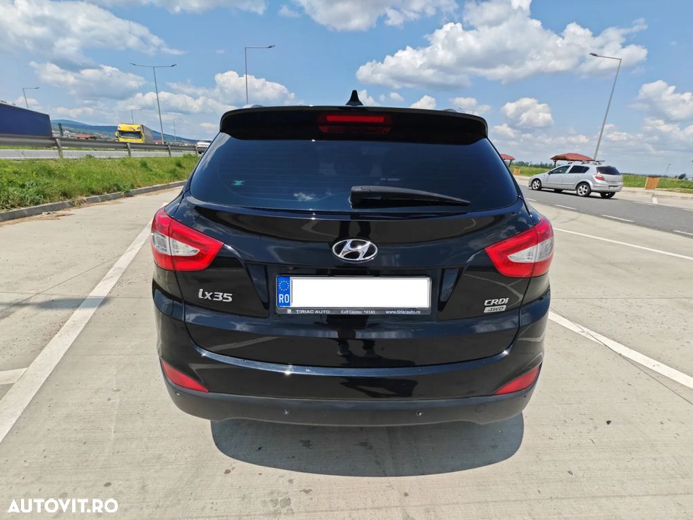 Hyundai ix35 2.0 CRDI 4WD Automatik Premium - 4