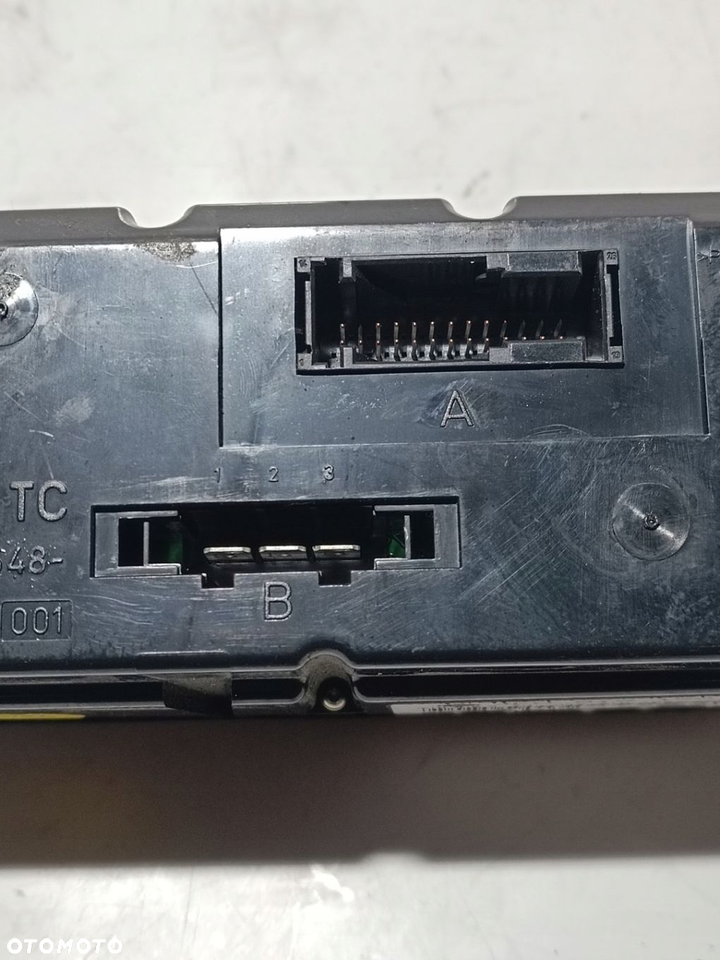 PANEL KLIMATYZACJI AUDI A8 D3 4E0919158A - 3