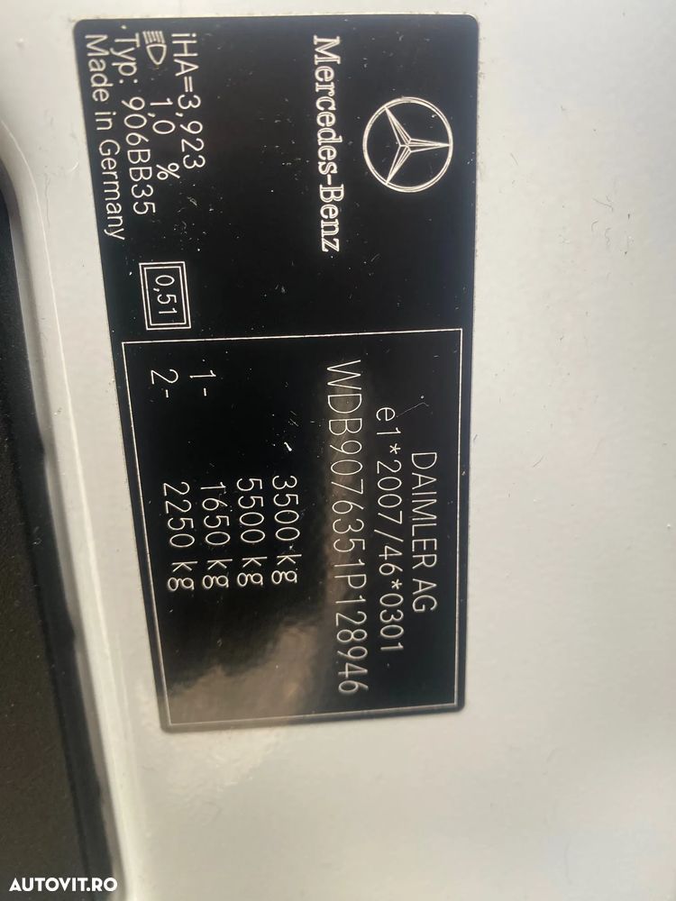 Mercedes-Benz SPRINTER - 12