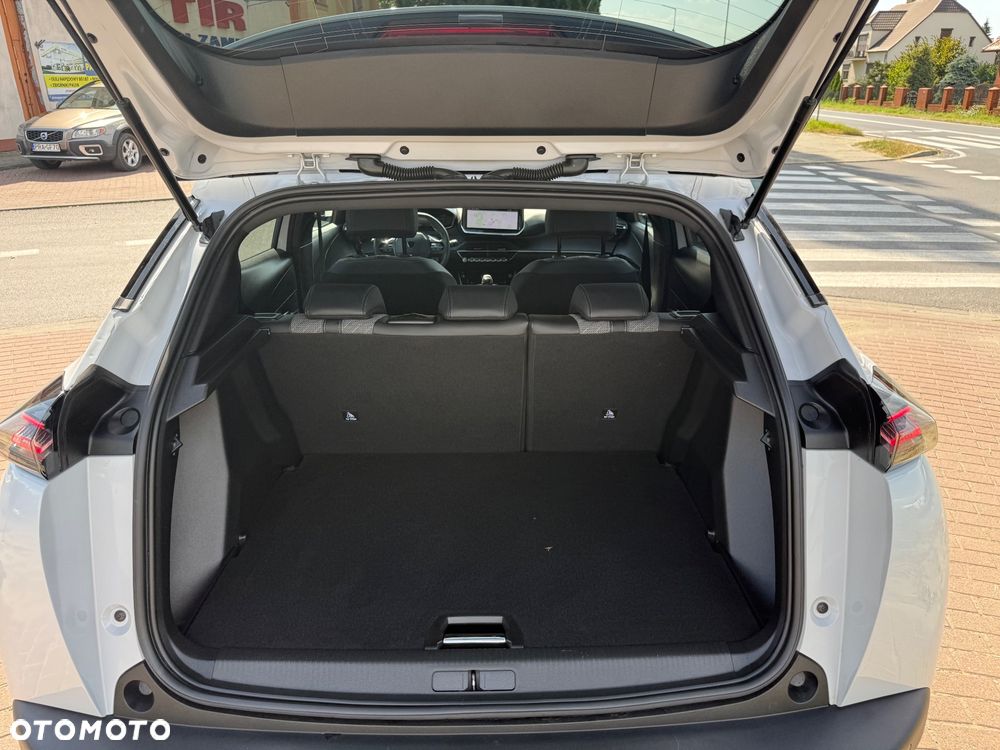 Peugeot 2008 TURBO 100 Allure - 17