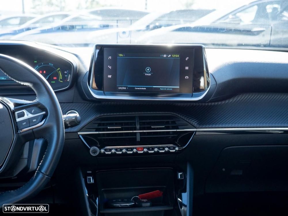 Peugeot e-2008 50 kWh Active - 27