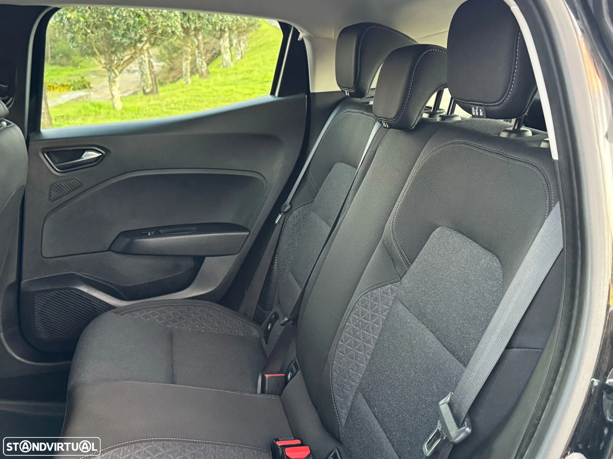 Renault Clio 1.6 E-Tech Intens - 7