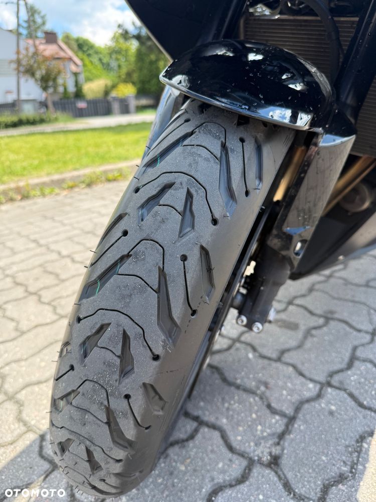 Honda CBR - 8