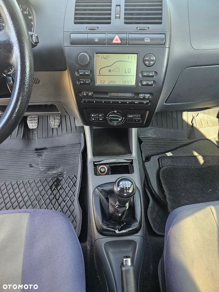 Seat Ibiza 1.4i Select - 15