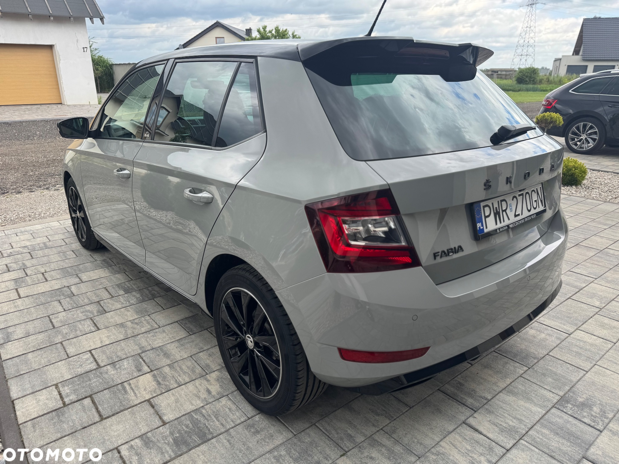 Skoda Fabia 1.0 TSI Monte Carlo - 4