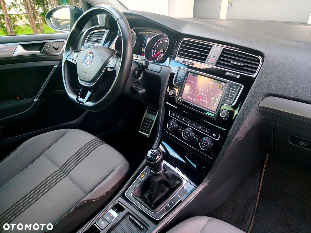 Volkswagen Golf 1.4 TSI BlueMotion Technology Allstar - 9