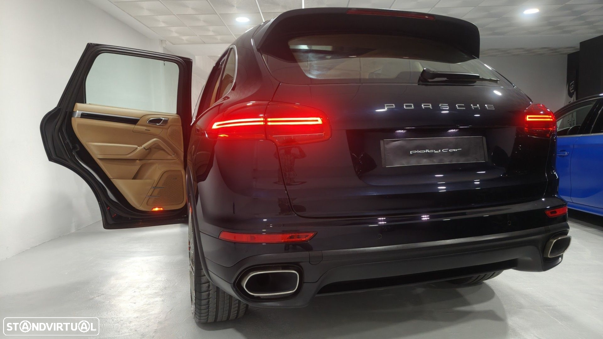 Porsche Cayenne Platinum Edition - 9
