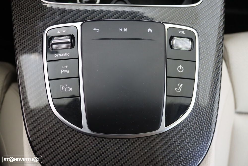 Mercedes-Benz E 300 de Avantgarde - 40