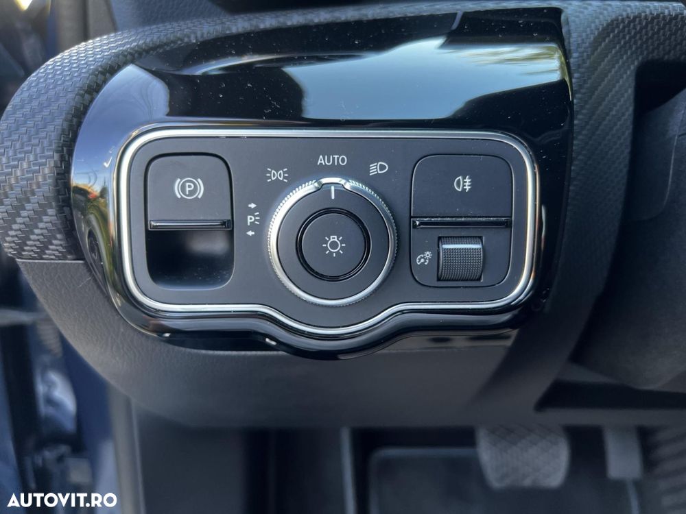 Mercedes-Benz A 180 d 7G-DCT Edition 2020 - 24