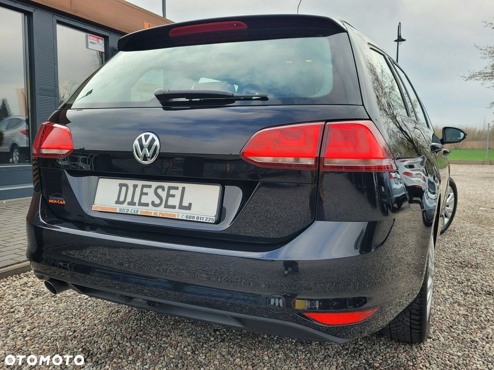 Volkswagen Golf - 16
