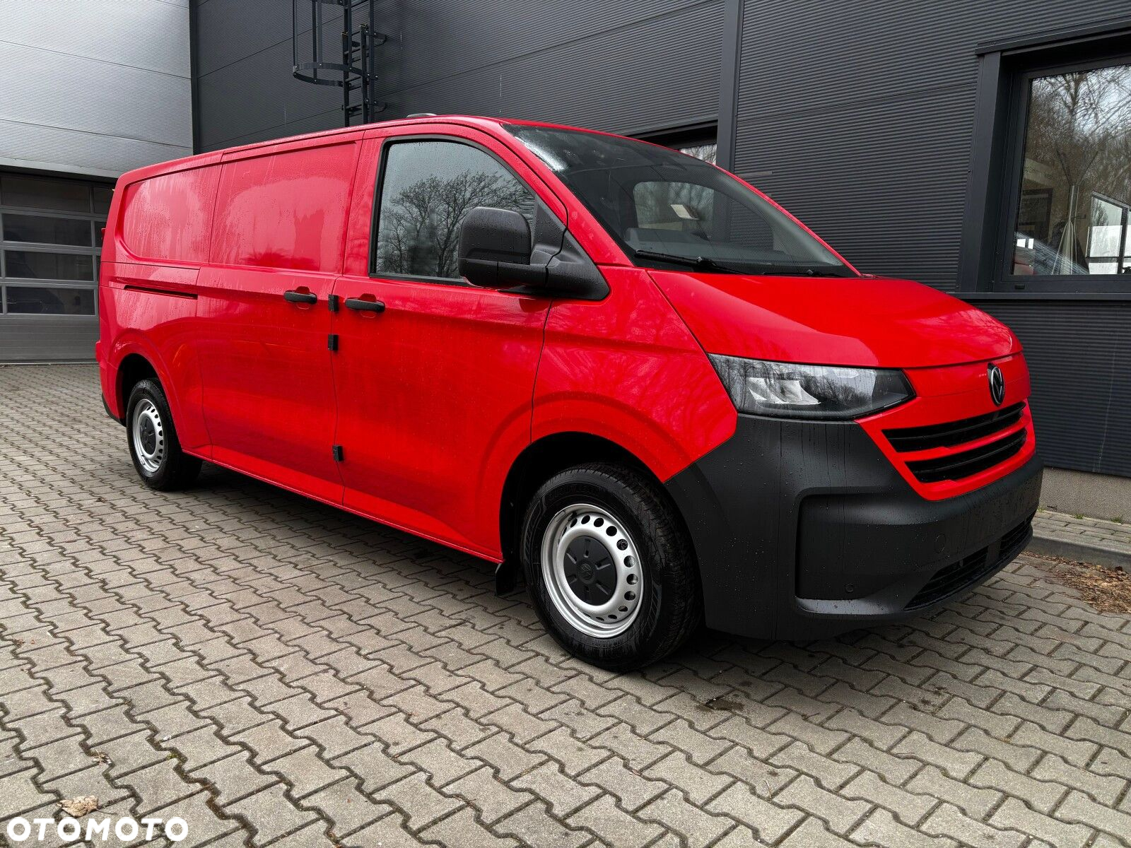Volkswagen Transporter L2 2.0 TDI 150 KM 6-bm - 2