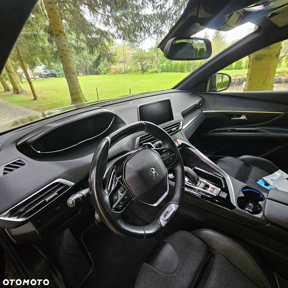 Peugeot 5008 1.6 PureTech GT S&S EAT8 - 22