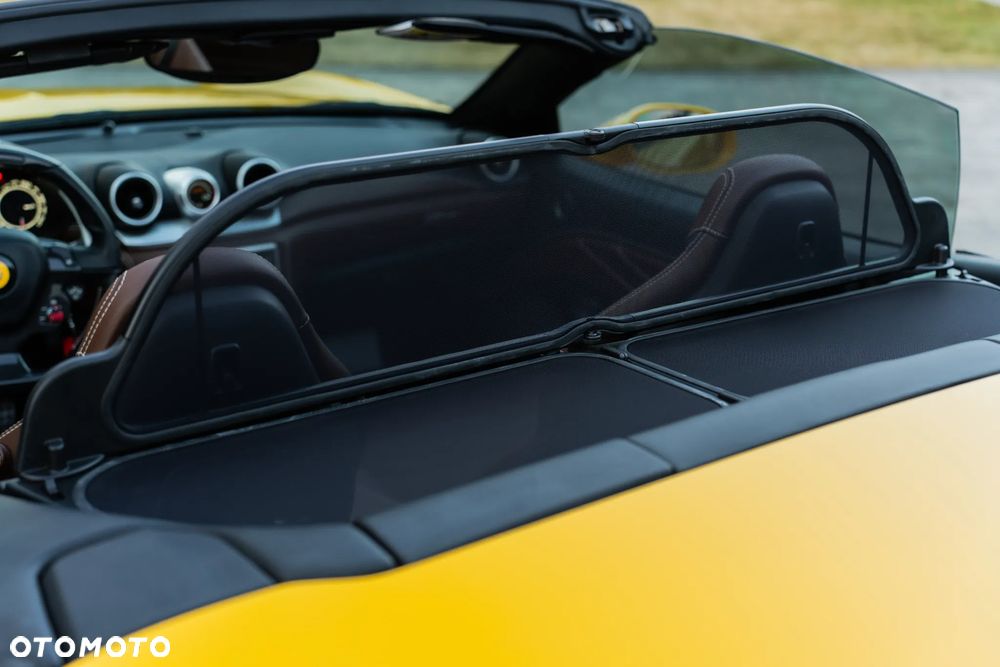 Ferrari California - 27