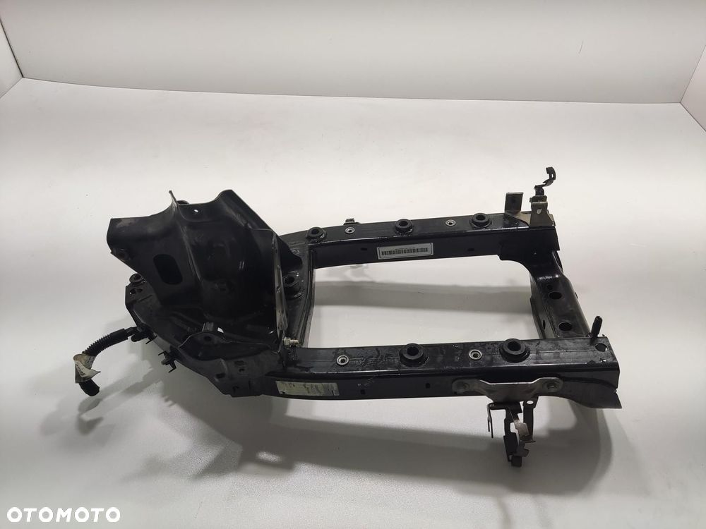 BELKA RAMA MOCOWANIE SILNIKA FIAT 500E II 2020-2025 - 2